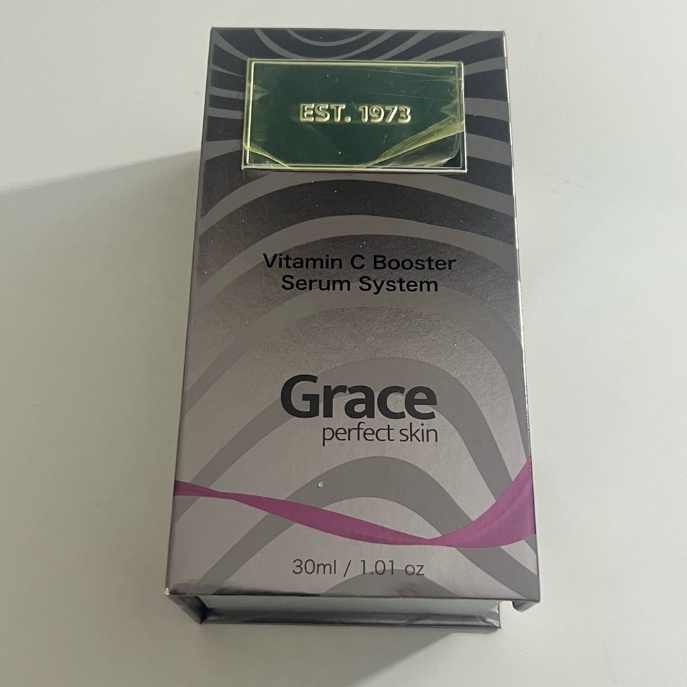 Grace Vitamin C Serum NIB.